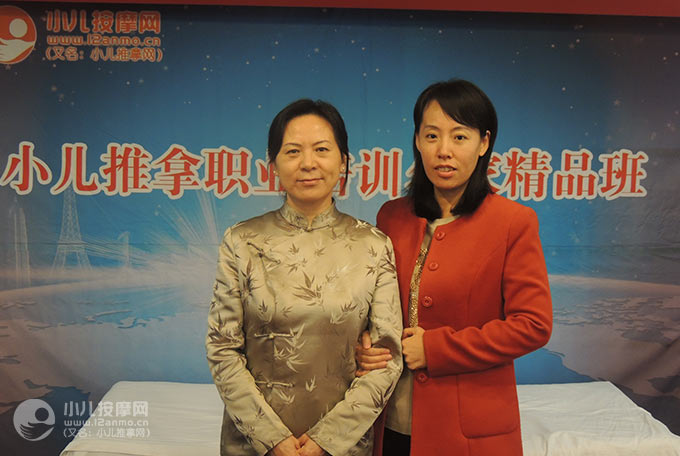 昌吉市金月子乳房护理小儿推拿中心李小燕女士